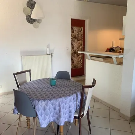 Maison Cocoon Avec Jacuzzi Prive Vue Dordogne בית נופש